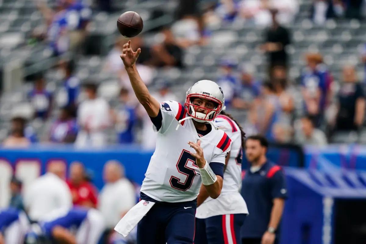 Patriots QB Brian Hoyer